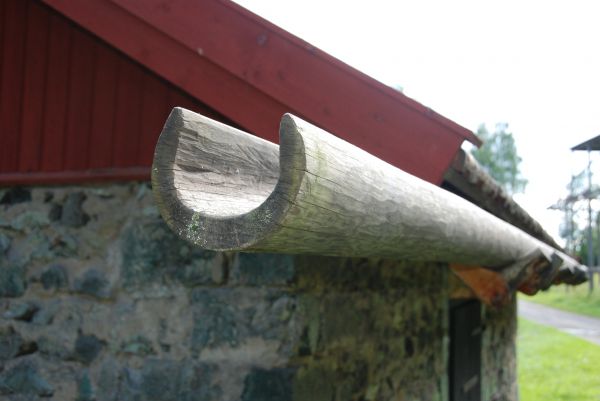 Cost of Wooden Gutter Repair in Kirkland